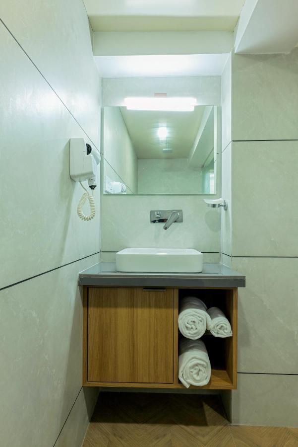 Gold Beach Villa Daman Exterior foto